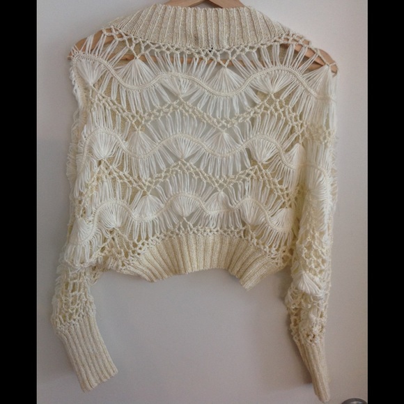 3/$25 URBAN BEHAVIOUR S/M, Bolero/cardi - Picture 6 of 6